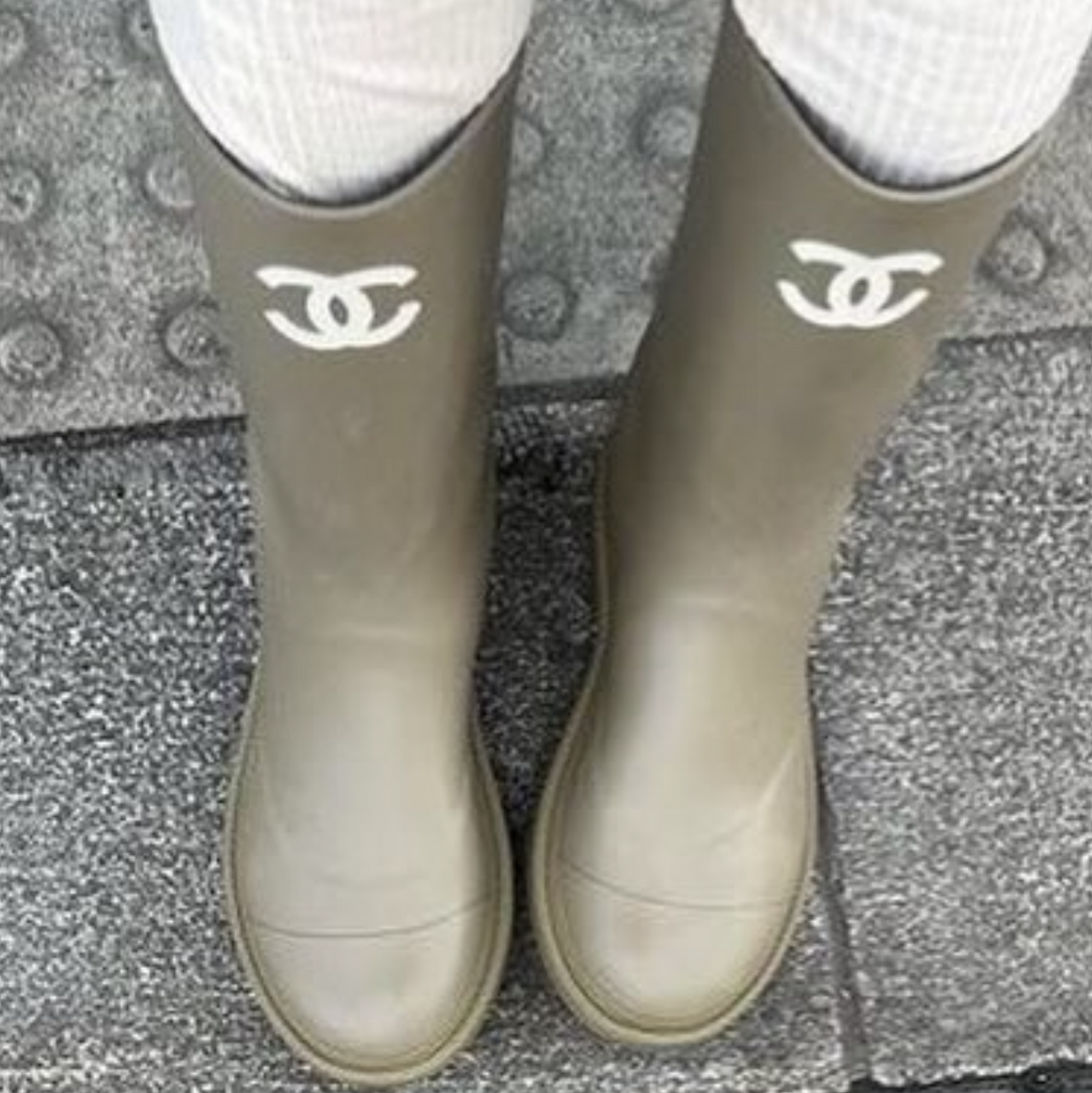 CC 26S Vintage Rain Boots Dark Olive Green Rubber