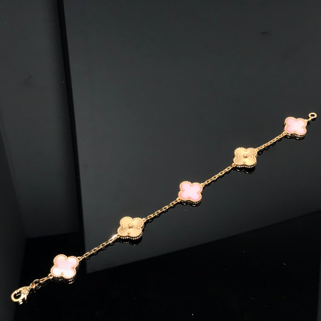 Clover Bracelet 5 Motif Pink And Pink Gold