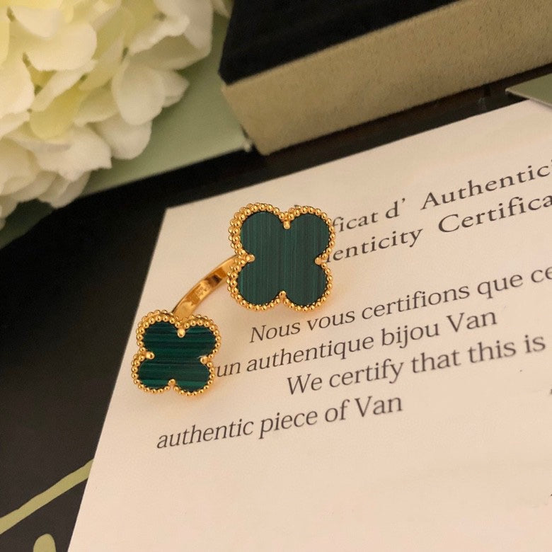 Clover Between The Finger Ring