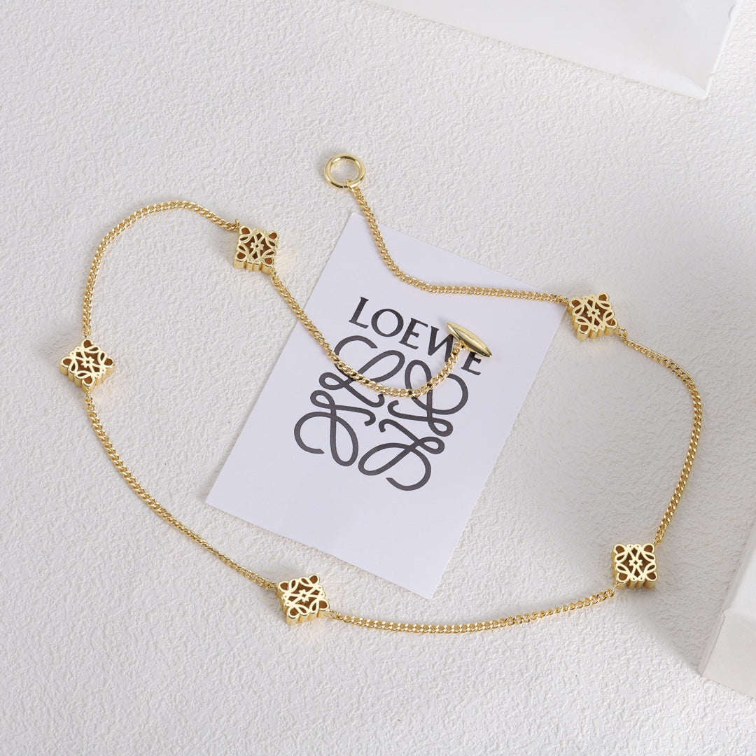 Anagram 5 Motifs Gold Necklace