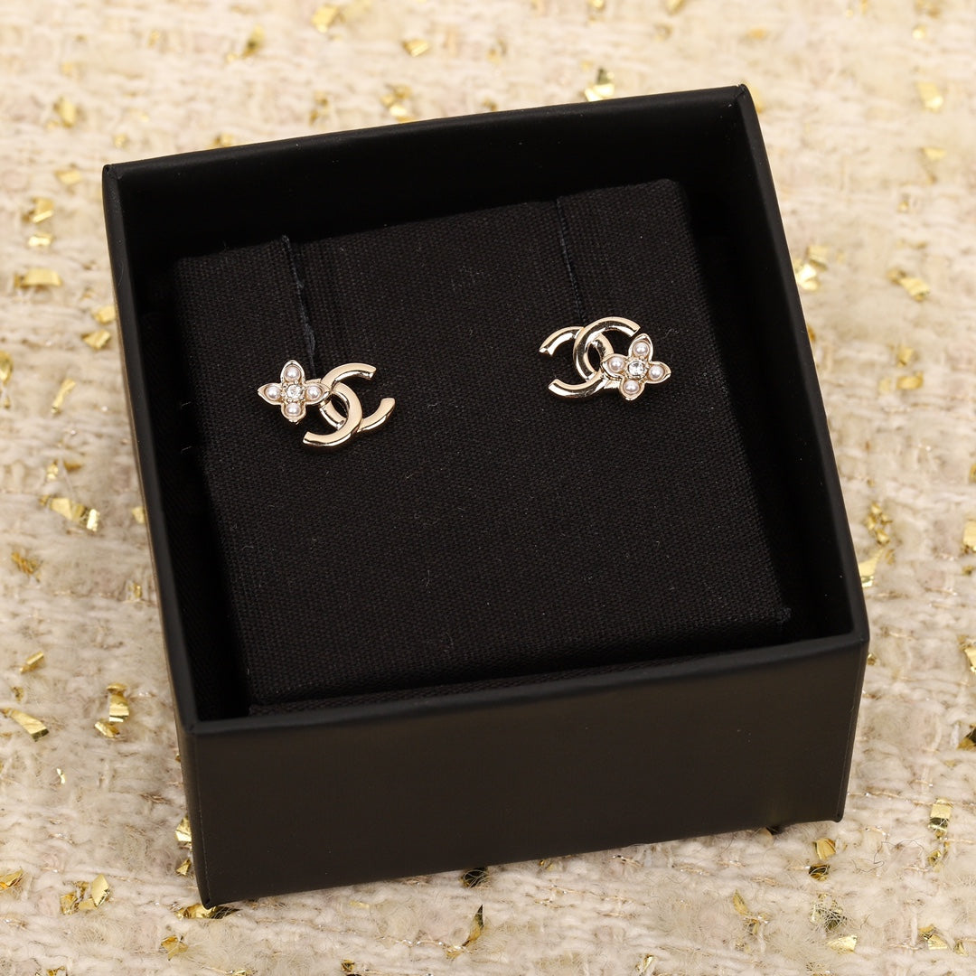 Double C Flower Gold Earrings