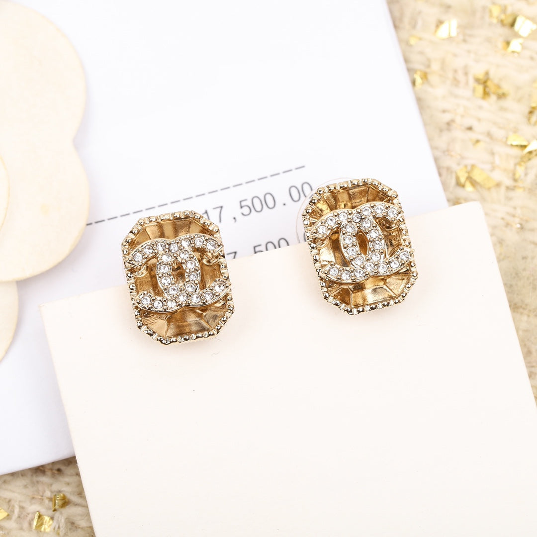 24C Rock Sugar Double C Gold Diamonds Earrings
