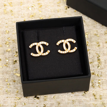 Chane Oil Dripping Double C Earrings