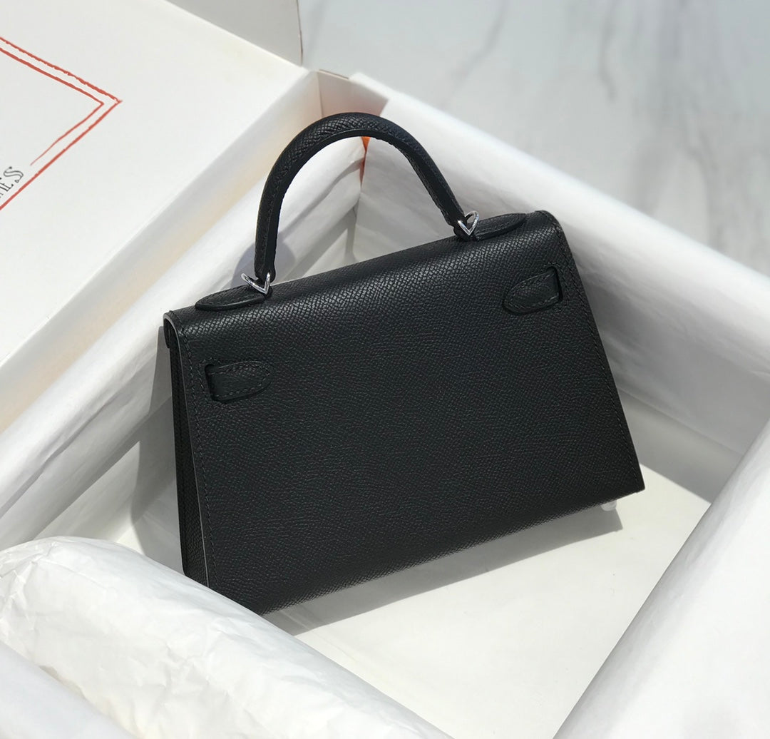HM Kelly Mini 20 Black Epsom Silver Hardware
