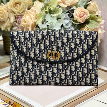 30 Montaigne 30CM Blue Oblique Embroidery