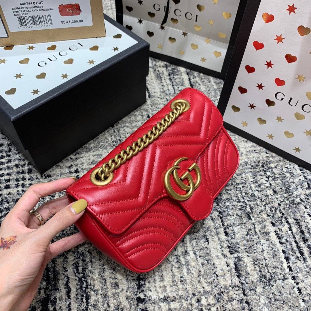 GG Marmont 22CM Red Calfskin Gold Hardware