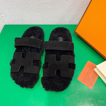 Chypre Sandal Black Shearling Insole Black Velvet Leather Lining