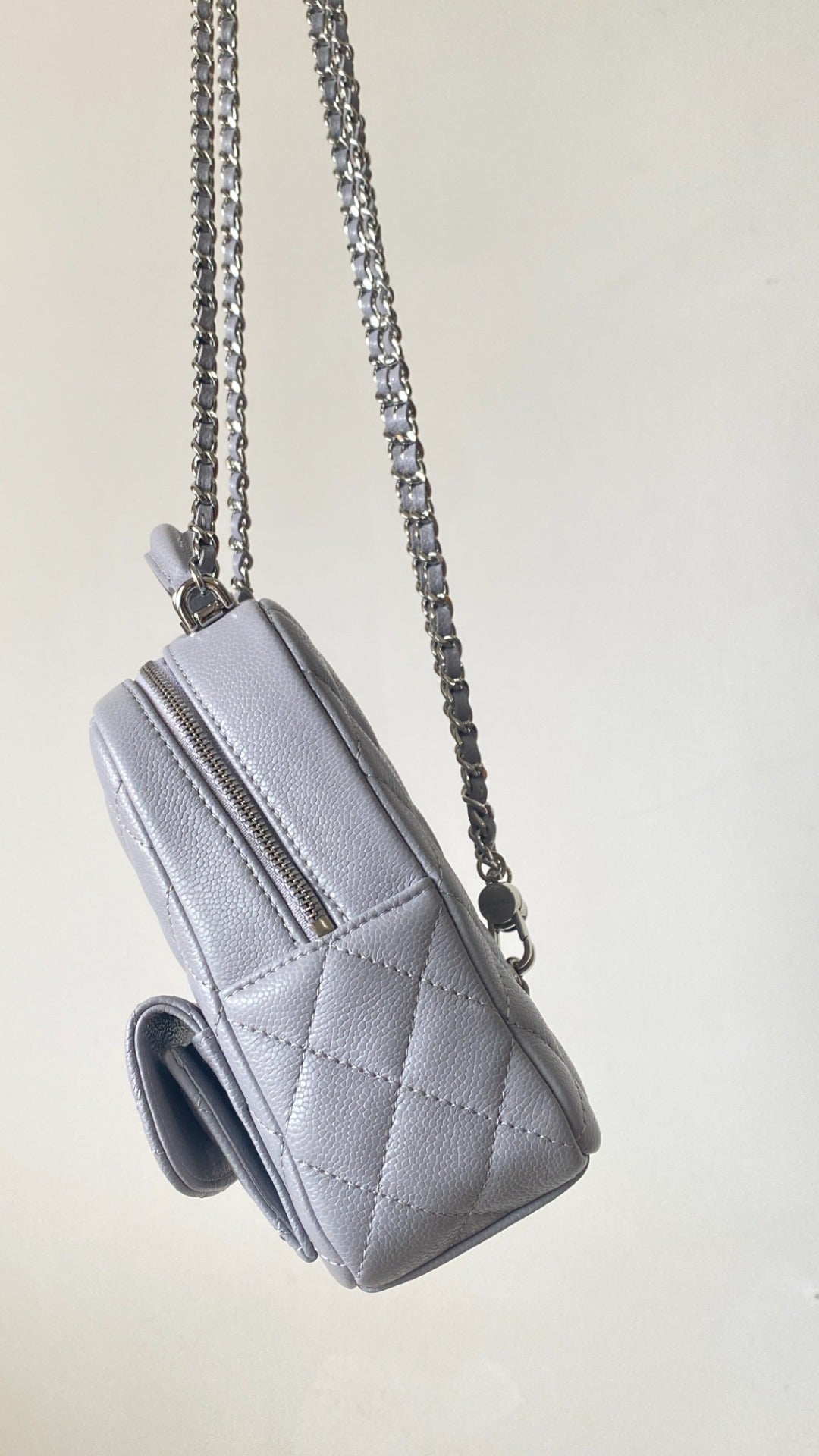 Chanel 25 Backpack 18CM Lilac Caviar Leather